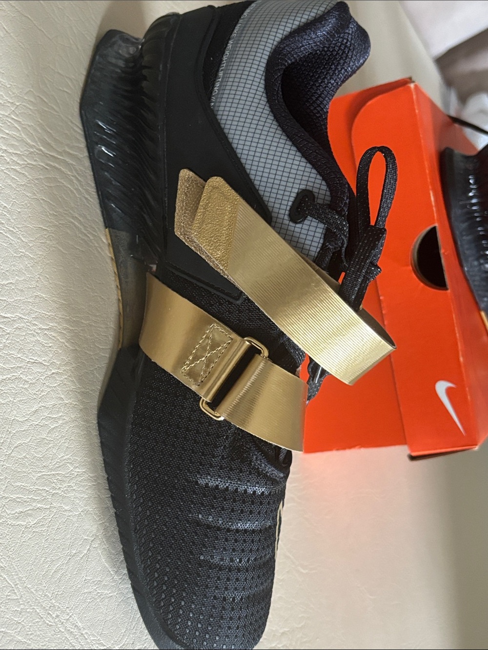 Nike Romaleos 4 Men's Black and Gold size 11 - Picture 3 of 7